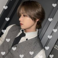 Ri (@k_team_r) 's Twitter Profile