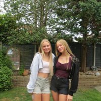 Phoebe Andrew (@phoebeandrew71) 's Twitter Profile
