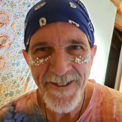 Sirian. PhD Synth Organic Chemist, Expat in Peru, Master Elf Grower, Hi-Volt Hi-Freq Elec Engineer, Physicist, Mathematician, Natural Philosopher, 2014 Vegan