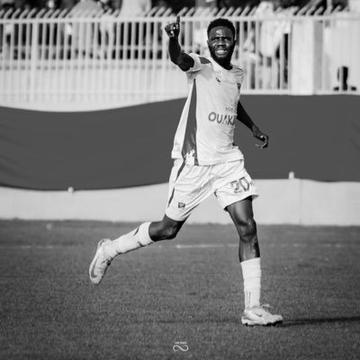 Supporter du plus grand club de France (Marseillais à jamais❤️)Talibé Serigne Babacar sy 👌🏾.Lébou💯%💯- Ouakamois🩸. Dounde Lo Féké Rk 🤞🏾#polytehnicien.