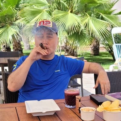 ErayFethiOkan's profile picture. Akdeniz Üniversitesi 
İktisat 1994/
Muhasebe 1997/
İşletme 2002/
Borsada işleme başlama:1999 Demirbank seans salonunda talimat formuyla işlem günleri,yaşım 23:)