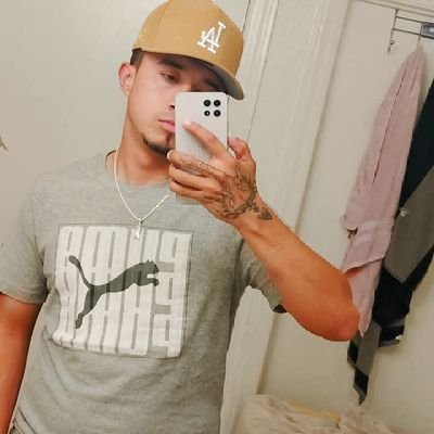 ManuelPrad23706's profile picture. ✌️