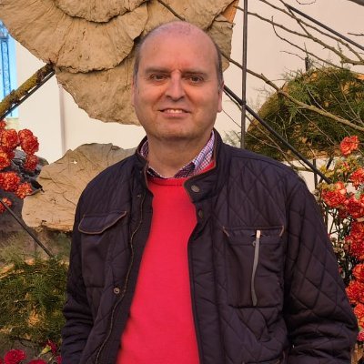 ecce_agnus_dei's profile picture. "Debo a mi ciudad mi ser, mi vivir y mi lenguaje" (Jorge Guillén).

Católico y cofrade. Quien a Dios tiene, nada le falta.

CC. de la Educación (UVa y USAL).