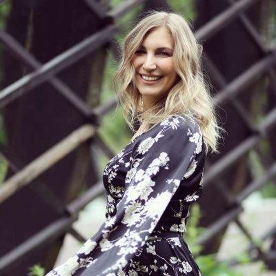 Jessicarowe's profile picture. A God fearing woman, A Financial Advisor