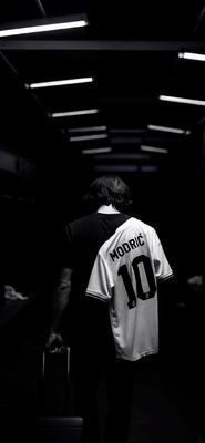 kb_darling5's profile picture. Hala Madrid for life
A professional footballer