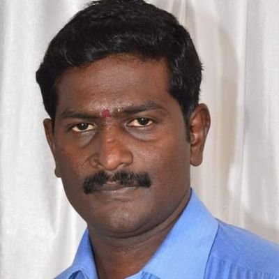 KavingarSarathy's profile picture. திரையிசை பாடலாசிரியர்

காற்றோடு பட்டம் போல அயோத்தி 

ஓஷலா ஓஷலா காதல் சொல்ல வந்தேன்