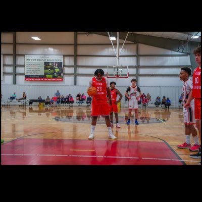 Christ is good! C/O 2027 |Football, basketball |/DL/TE |combo guard|🏀 6’2 205lbs | Bridge Creek Bobcats {3.2 gpa🎓} @TeamOKBB Email:Loganphillips2233@gmail.com