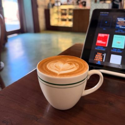 22 | strategy + finance @ b2b ai startup | coffee is my muse