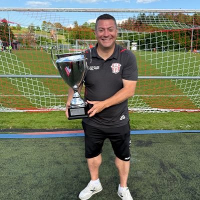 coachosasuna's profile picture. 