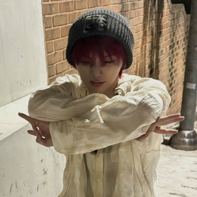 6jZen's profile picture. 