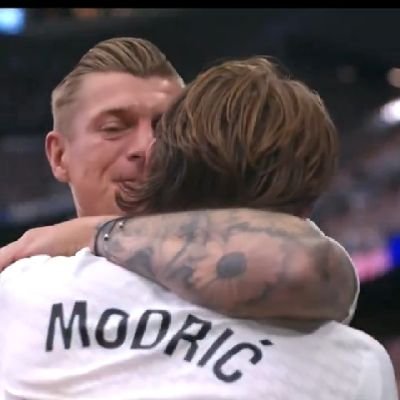 yajuegamimadrid's profile picture. Real madrid y Boston Celtics. ☘️