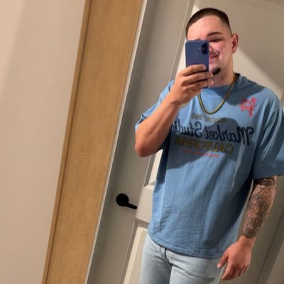 taylorcanerday_'s profile picture. .