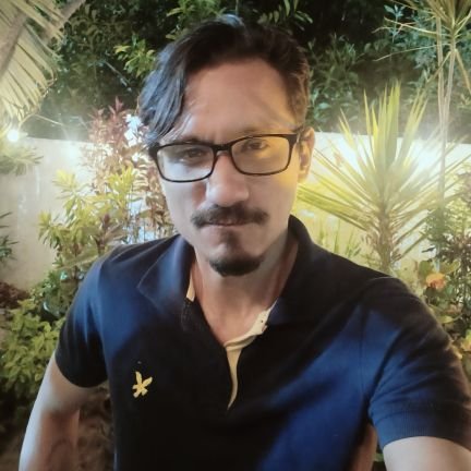 recaceres's profile picture. 🛸