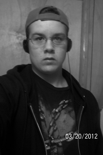I Write Music, Rap, Mix beats, And love Parting, And A Great Time
:)