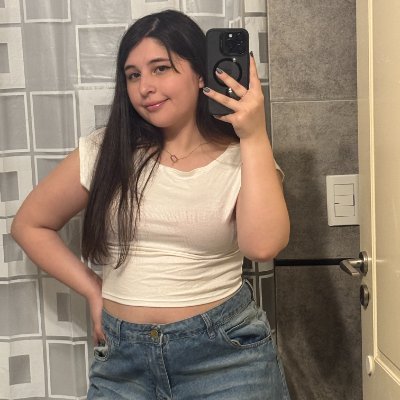 irismirell's profile picture. 18 || washington
taurus ♉️
deep talks? hit me up