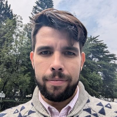 Desarrollo tecnología y datos para proyectos con impacto social.
Sociólogo, ciclista y caminante de la CDMX