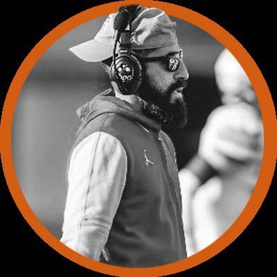 Associate Head Coach. Recruiting Coordinator. Running Backs @HuttoHS_FBall