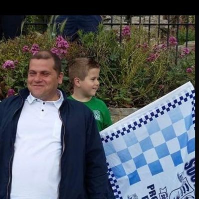 Southend United season ticket holder. Hater of the short corner.