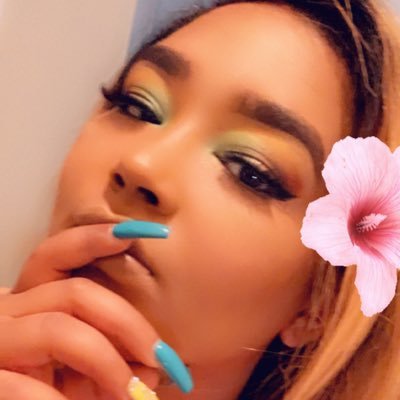 Happily Married Mommy of 3, Pro420, Junior Weeb #Free🇵🇸 🇨🇩🇨🇬🇸🇾