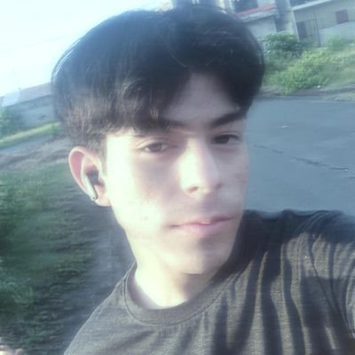 Maltead3_u's profile picture. Sorriso quebrado, alma sombria, mas sempre feliz. Versátil nos gostos, pé no chão na vida.!!❤️‍🔥🖤