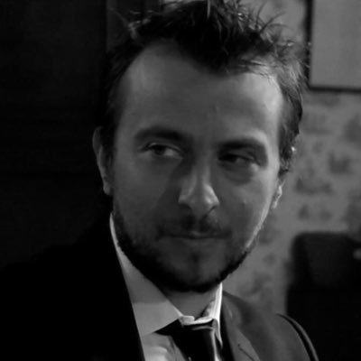 mecnun Profile