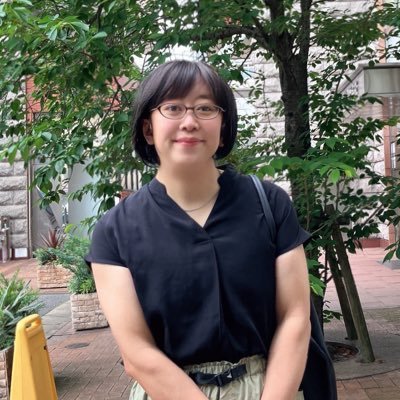 hiromishintani's profile picture. 女装男子。一人旅や日常コーデの記録です。避難用に別館を作りました。こちらでは色々しゃべります。目指せ綺麗な熟女装🥰 50代のおしゃれな女性に憧れています😊 本館@letitbe1234567