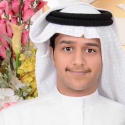 اللهم أحيني إذا كانت الحياة خيراً لي،وتوفني إذا كانت الوفاة خيراً لي ،استغفر الله و أتوب إليه، ابن لرجل عظيم و معلم في وزارة التربية