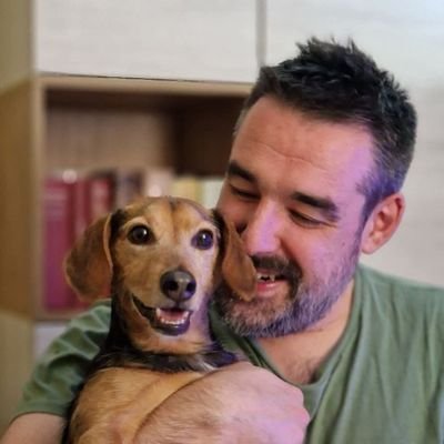 Ayudante de servicios en #HUCA, fiel seguidor del Real Sporting de Gijón. Afiliado en Twitch.