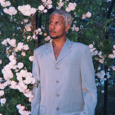 zadlv_'s profile picture. ⋆⭒˚.⋆