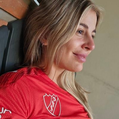 Hincha y socia del Rey de Copas🔴
Messista como toda persona de bien.
Mamita de Bruno🥰