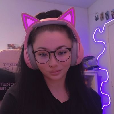 She/her 🏳️🌈 Pisces ♓️
https://t.co/NWJjQ6U7XK
https://t.co/3ann6IFFTq