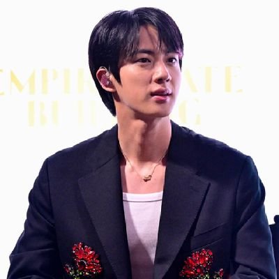 Kdrama lover (Lee Minho,Park Seojoon and Kim Seonho 😍)and a BTS fan 👏👏👏 and my bias is Seok-jin 😊😊😆💕💕💕 That's all thank you! 😄😄😄