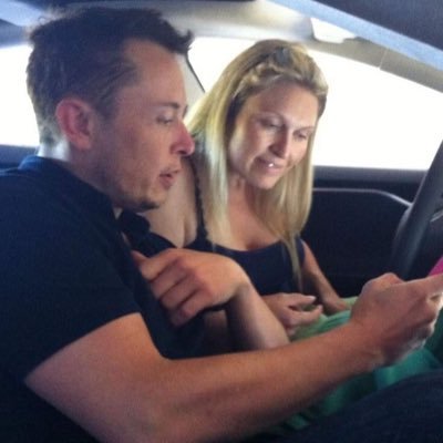 Guiding ElonMusk’s vision for a better future through Spacex, Tesla, Neuralink, and more.