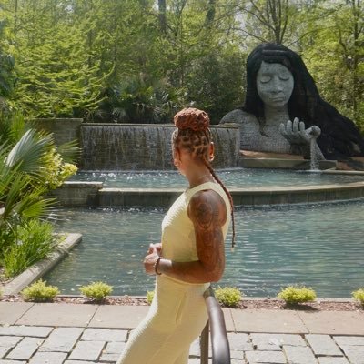 _priderunsdeep's profile picture. † | 🪬🪷 IG: priderunsdeep