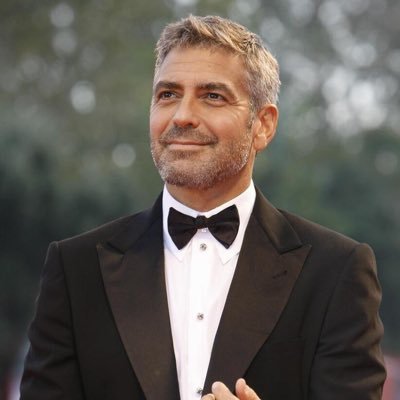 Starred in such productions as Batman & Robin and Fantastic Mr. Fox. Not the real George Clooney but not the fake one either. @Canucks @Mets @Ravens @FCBayern