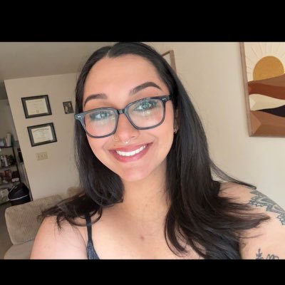 Jade_brown33's profile picture. 