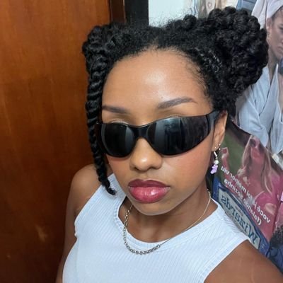 kamiconkaa's profile picture. beehive&pitacos