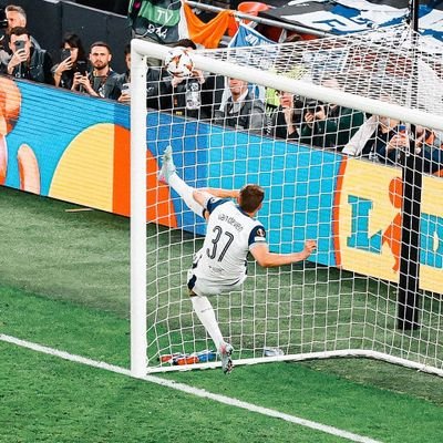 kishore_0503's profile picture. The worst kind of sad is not being able to explain why.