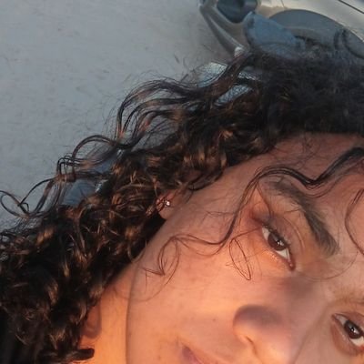 universitário no puro ódio e que sabe de tudo um pouco Challenger em joguinho de fada mobile