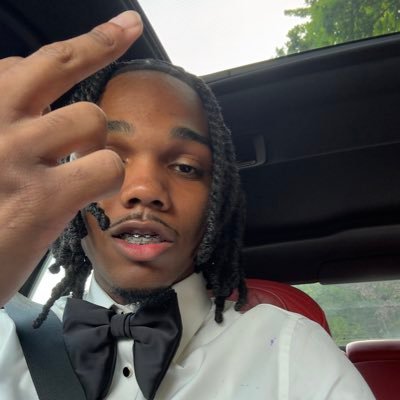OverlyPaidPeon Profile Picture