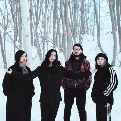 君が笑ってくれるなら、僕はJ-POPにもメタルにもなる。 ライブ情報 https://t.co/YbGuZqeRz0 Mail asunojokei@vinyl-junkie.com