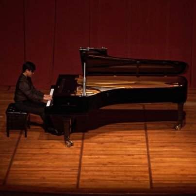 04/HK/Taoist/HKBU B.A. Music Performance (Piano)
SSPZ/LMusTCL/LTCL
Composer/Arranger/Pianist/Theory Tutor/Vocalist
nswer/classical music @_paktung_composer_