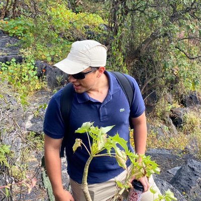 PhD student (UNAM) | Ecology and Evolution | Domestication 🫘 | Crop Wild Relatives 🌽🌿 To follow my work: 👉https://t.co/K8fJxRyezg