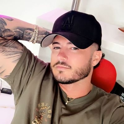 ClintWrigh79555's profile picture. Michigan Country farm Boy