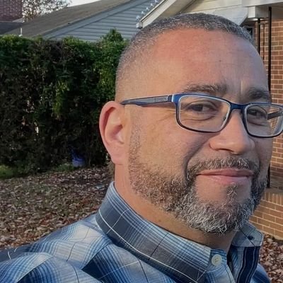 antonio103_'s profile picture. Improvisation in our everyday activities🥇😂