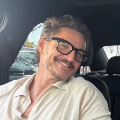 peakyvader's profile picture. jake gyllenhaal's advocate