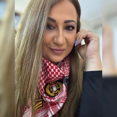 أردنيه الإنتماء 🇯🇴 هاشمية الولاء 🇯🇴 و أتنفس حُب الأردن
A proud Jordanian, Canadian citizen, a mother of a teenager & a social media addict