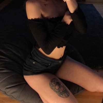 I'll love • to train Newbies and Experienced Sub/ Sissy slut who want to explore their Fantasies 🫣💕Fill out registration Form. https://t.co/GEJVZMjmxY