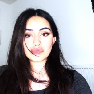 mirfa97's profile picture. 22:46