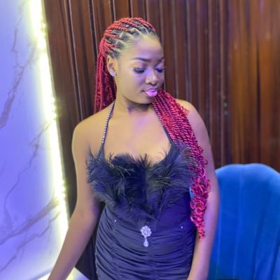 simply_miide's profile picture. makeup artist,hairstylist